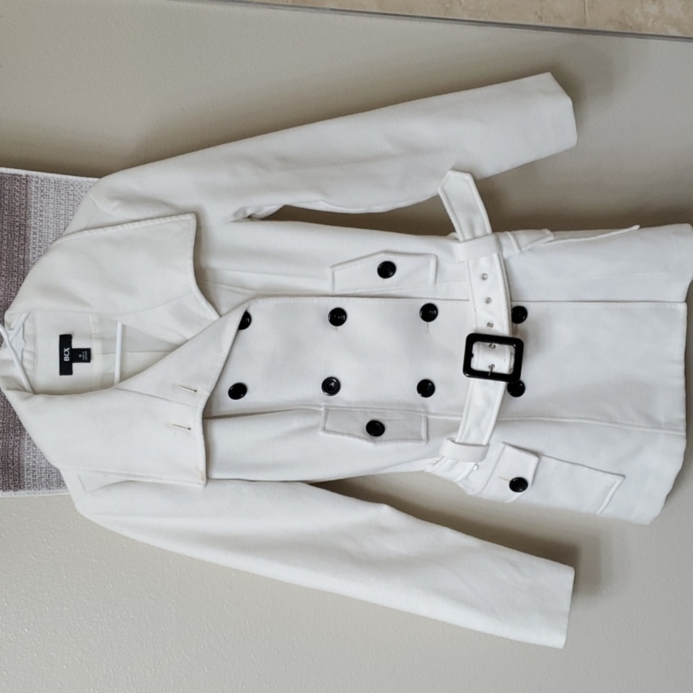 BCX white coat in size medium